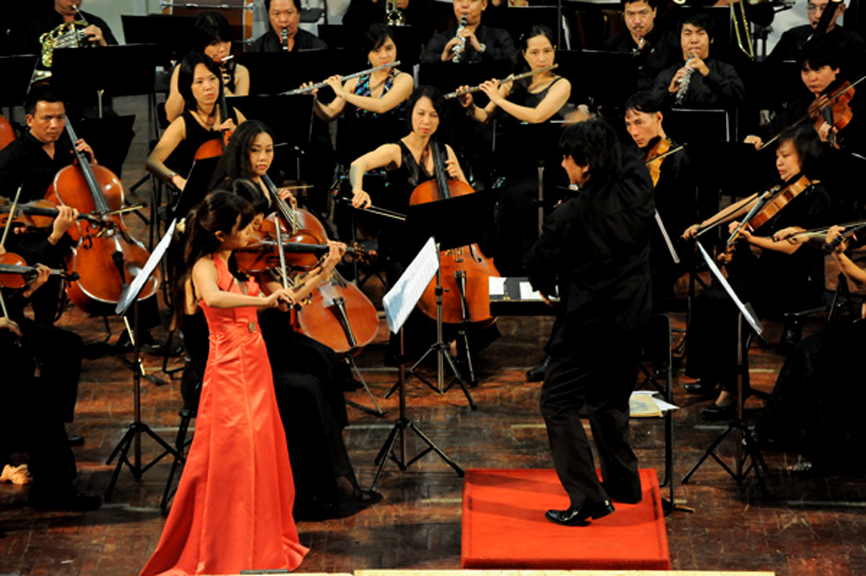 Un pianiste français en concert à Hanoi
